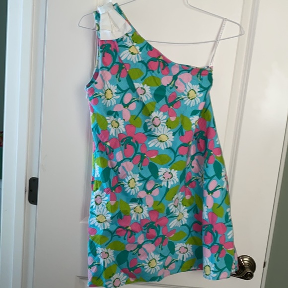 Lilly Pulitzer girl’s dress. - Picture 2 of 5